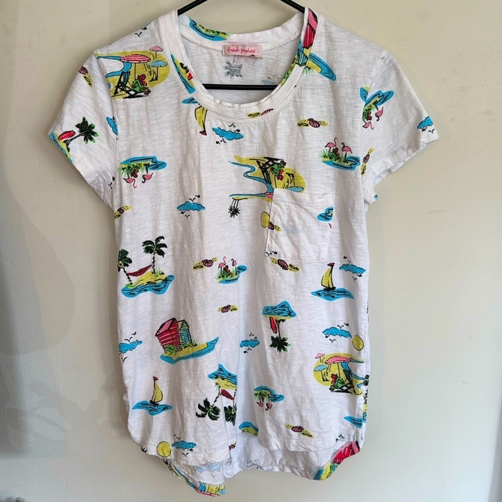 Fresh Produce vacation theme t-shirt 100% cotton EUC size medium